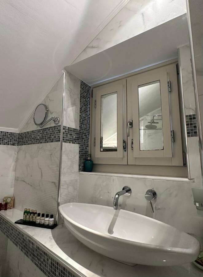 Aparthotel Thea Symi Exterior foto