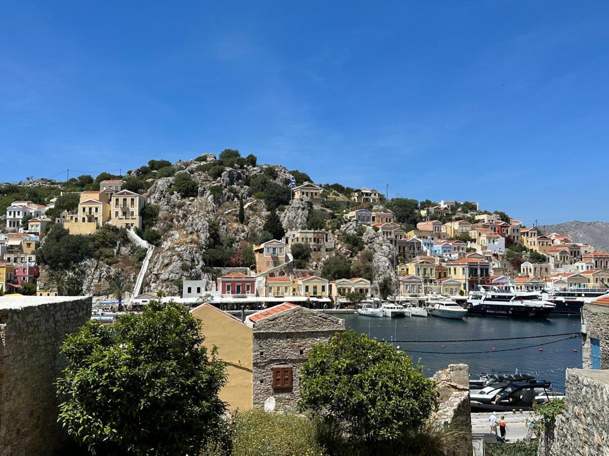 Aparthotel Thea Symi Exterior foto