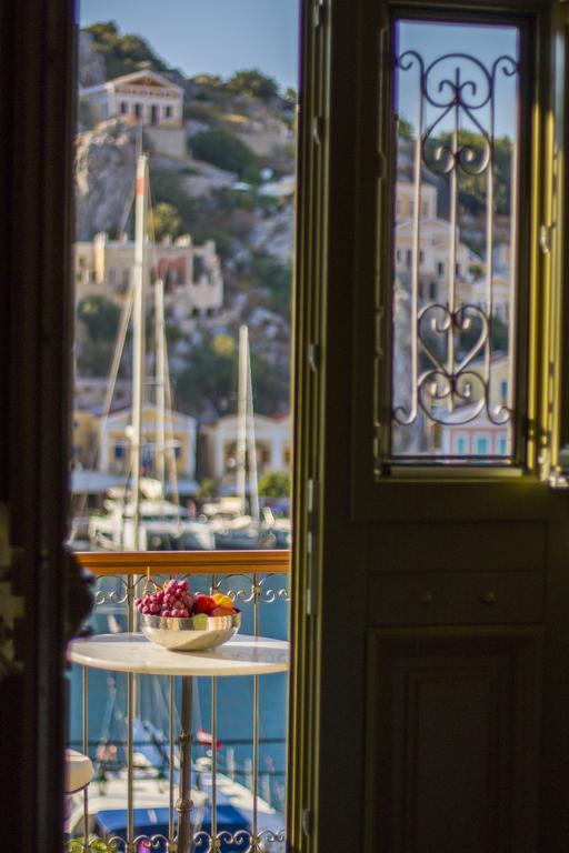 Aparthotel Thea Symi Exterior foto